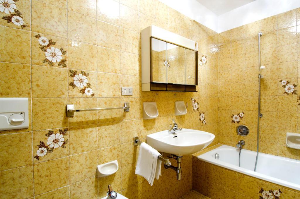 Sonnen Residence Collalbo Δωμάτιο φωτογραφία